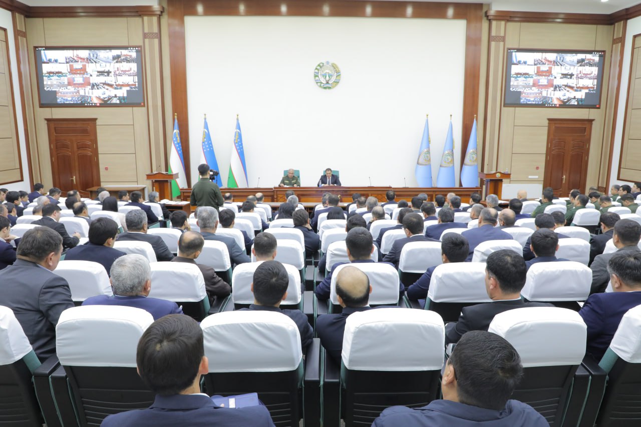 Video kama sutra porno yalangoch NTV telekanali boshlovchilari